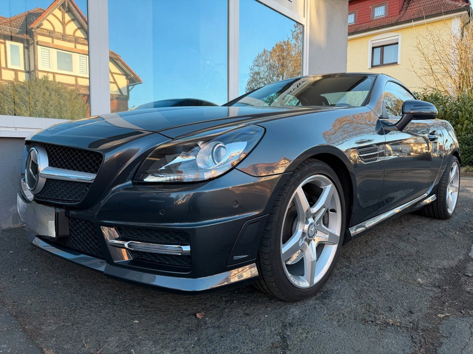Mercedes-Benz SLK 200 AMG +Airscarf+Distronic+ToT+Spur+Ambient foto 4