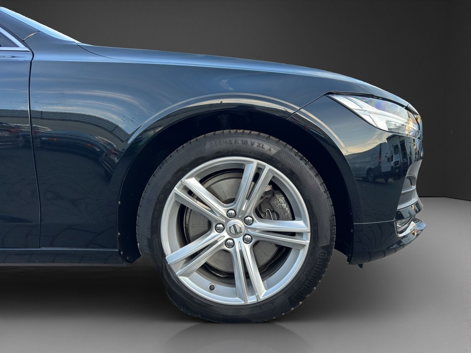 Volvo S90 MOMENTUM / LEDER / LED / R.CAM foto 2