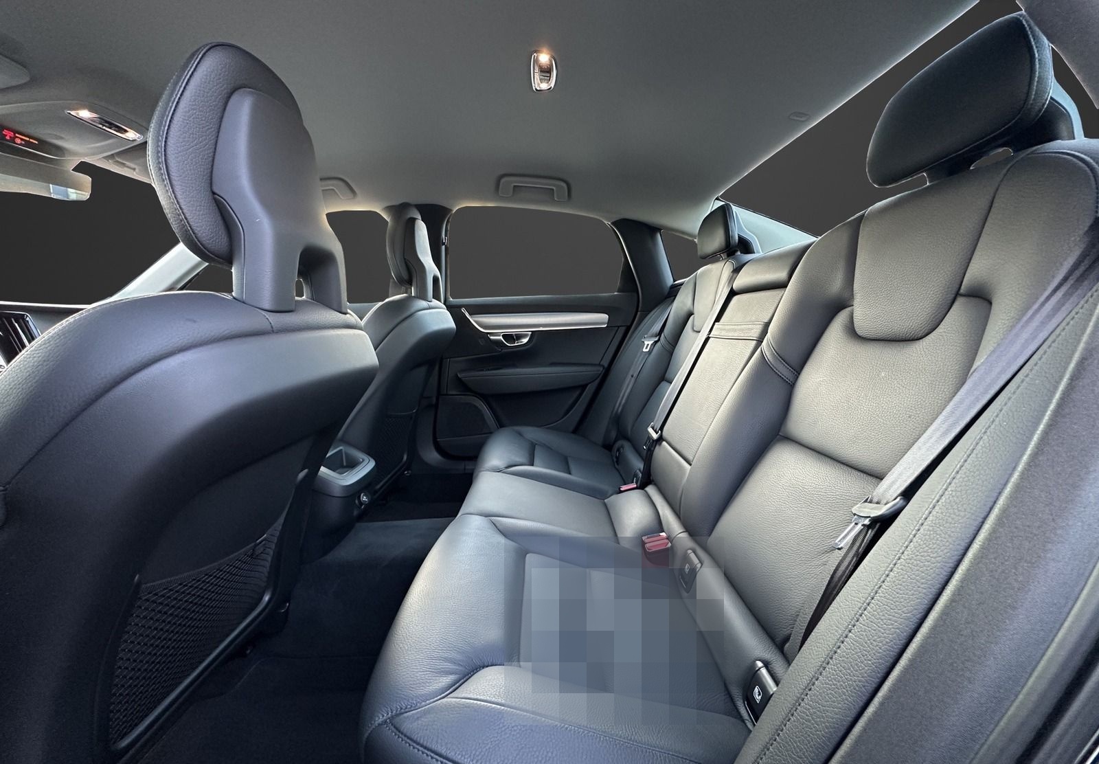 Volvo S90 MOMENTUM / LEDER / LED / R.CAM foto 18