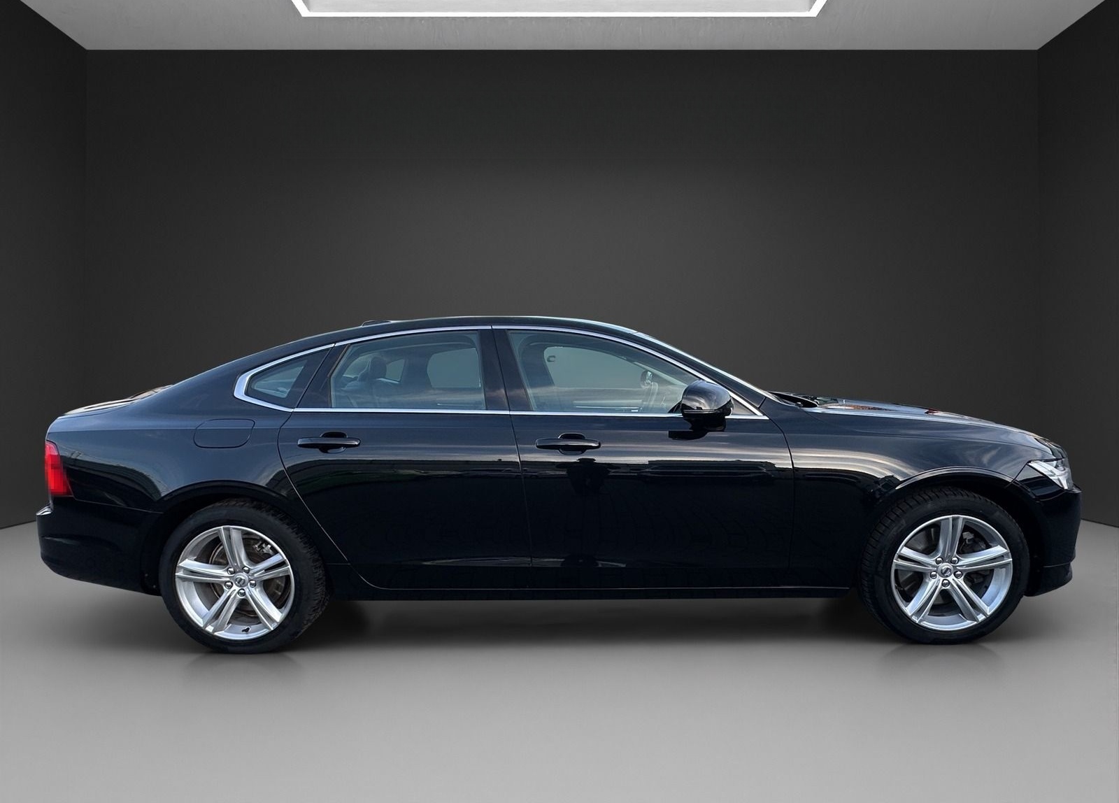 Volvo S90 MOMENTUM / LEDER / LED / R.CAM foto 6