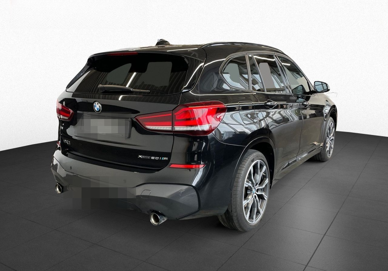 BMW X1 xDrive20i Aut. M Sport  AHK,Pano,HiFi,SHZ,LED foto 5