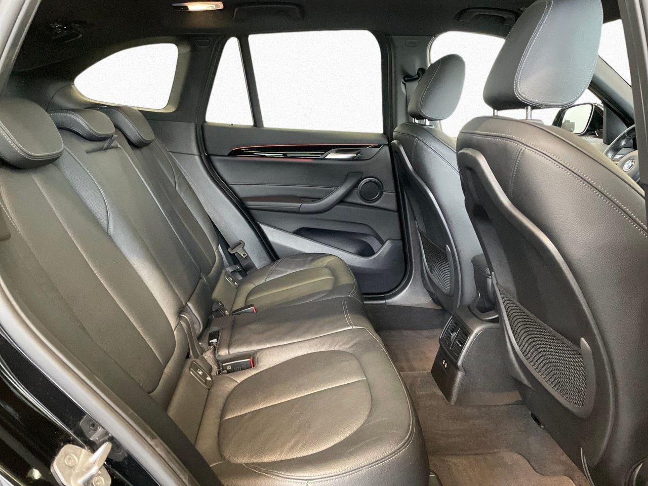 BMW X1 xDrive20i Aut. M Sport  AHK,Pano,HiFi,SHZ,LED foto 10