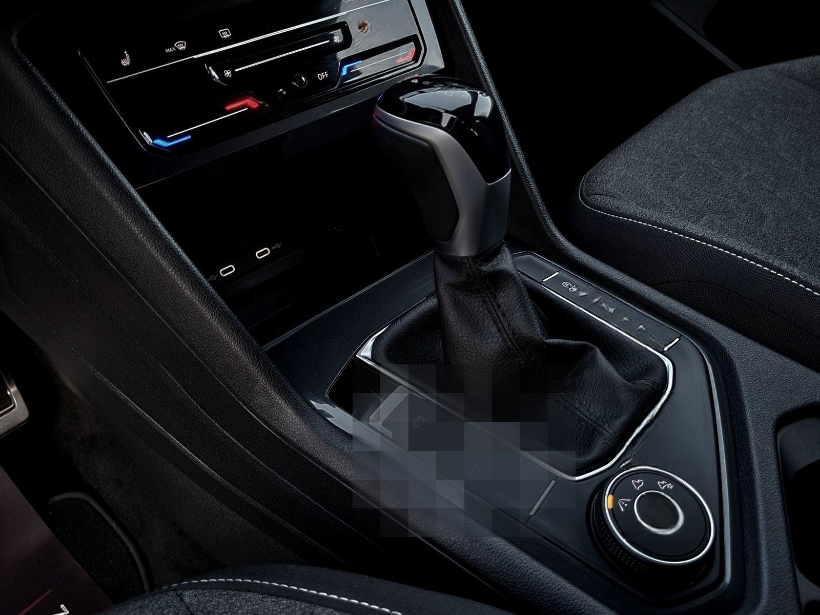 Volkswagen Tiguan Allspace 2.0 TDI Move 4M. 7-SITZER|MATRIX foto 12