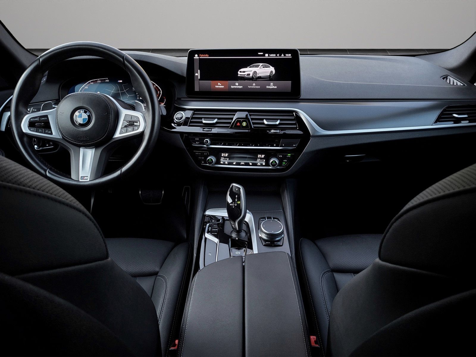 BMW 540 d Lim. xDrive M Sport LASER|HUD|R-KAM|HiFi foto 16