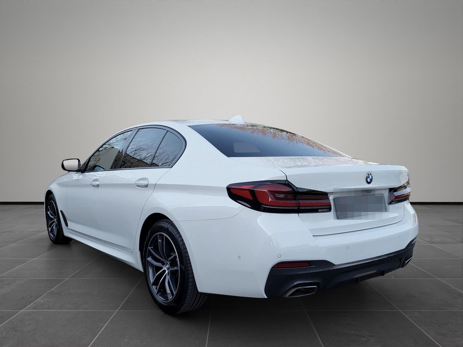 BMW 540 d Lim. xDrive M Sport LASER|HUD|R-KAM|HiFi foto 3