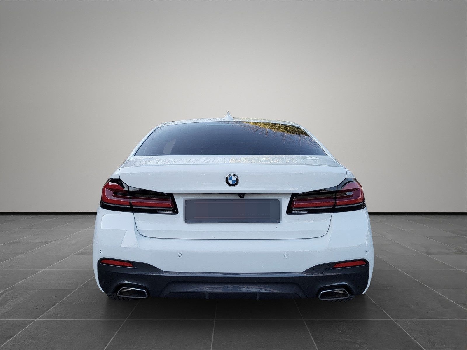 BMW 540 d Lim. xDrive M Sport LASER|HUD|R-KAM|HiFi foto 4