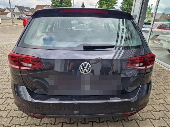 Volkswagen Passat Variant 2.0 TDI Business DSG Leder Navi L foto 8