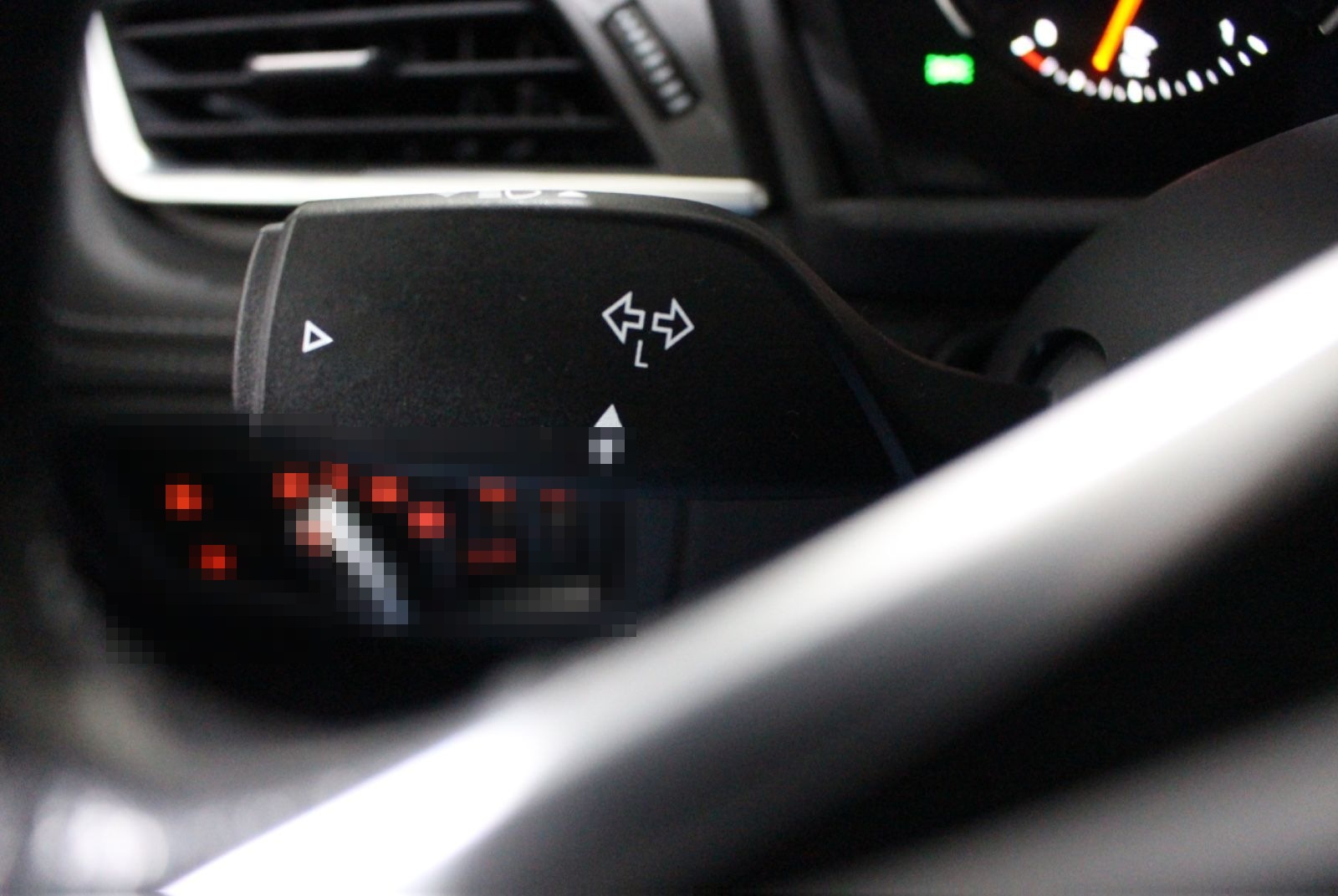 BMW 220 i AT Sport Line 18" LED NAVI AHK SH TOP DE foto 20