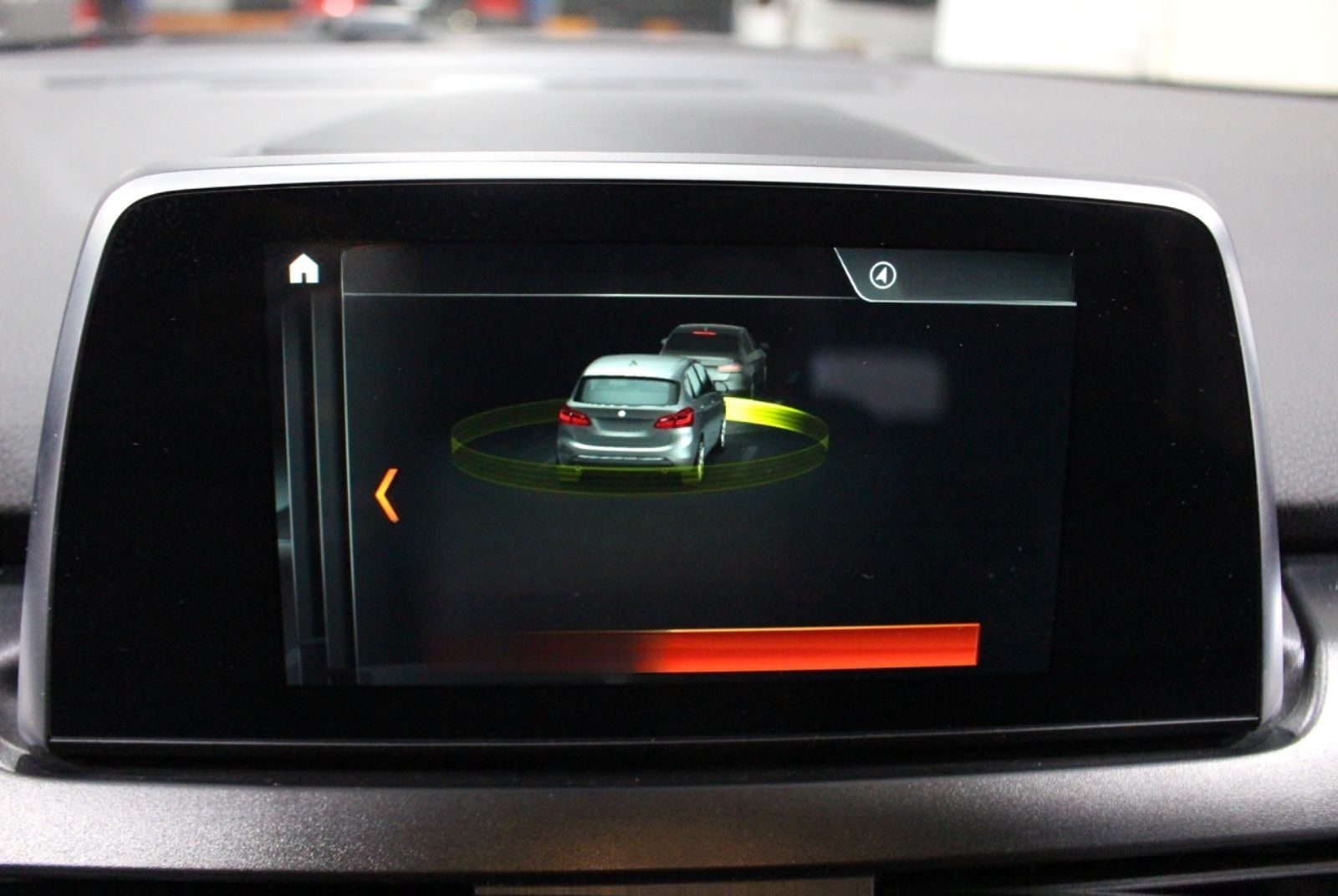 BMW 220 i AT Sport Line 18" LED NAVI AHK SH TOP DE foto 39