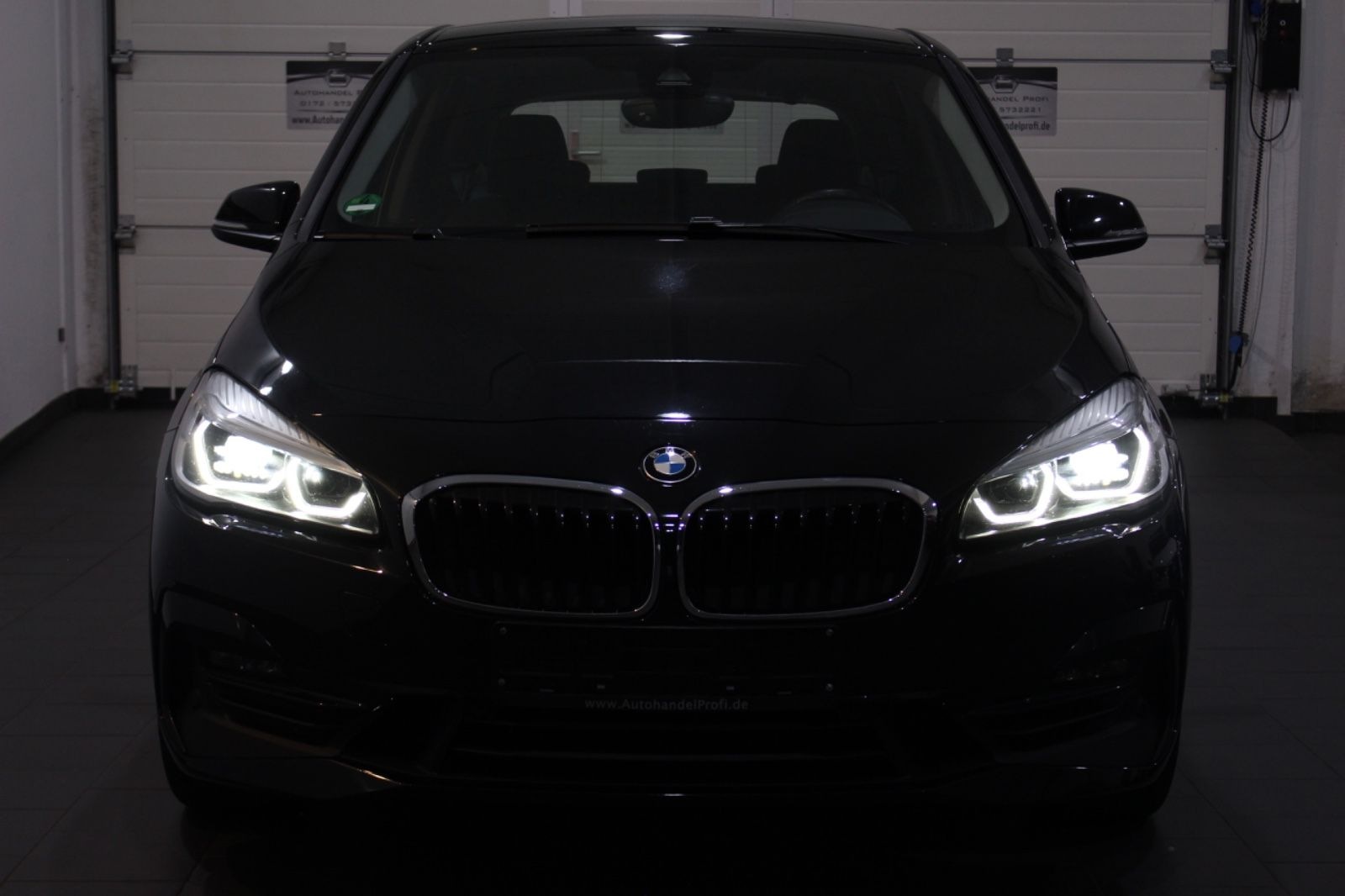 BMW 220 i AT Sport Line 18" LED NAVI AHK SH TOP DE foto 5