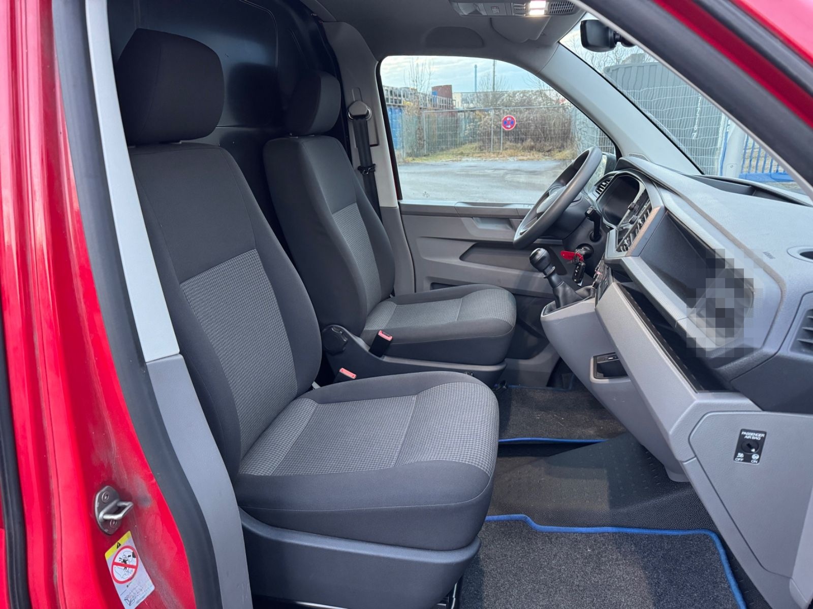 Volkswagen T6.1 2.0 Transporter Kasten Hochdach lang Standh foto 19