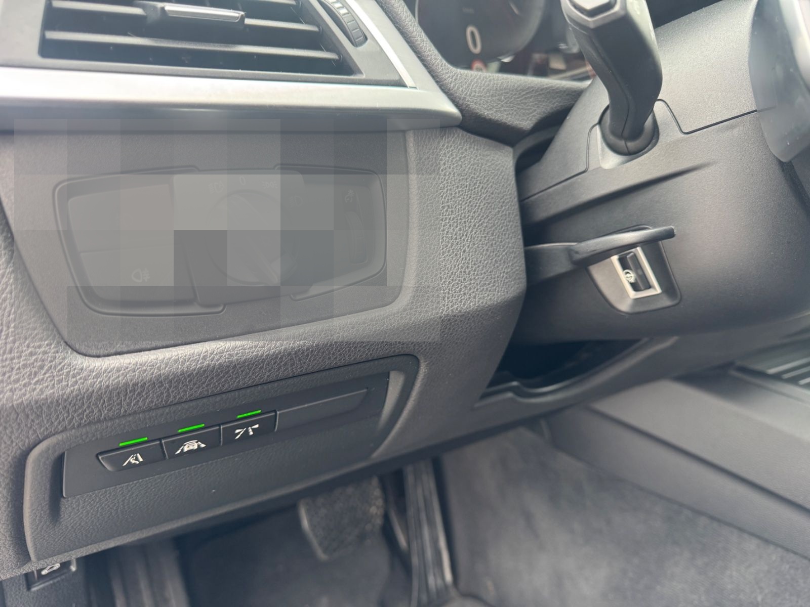 BMW 320d Touring Aut Sport Line ACC AHK Navi LED Spu foto 11