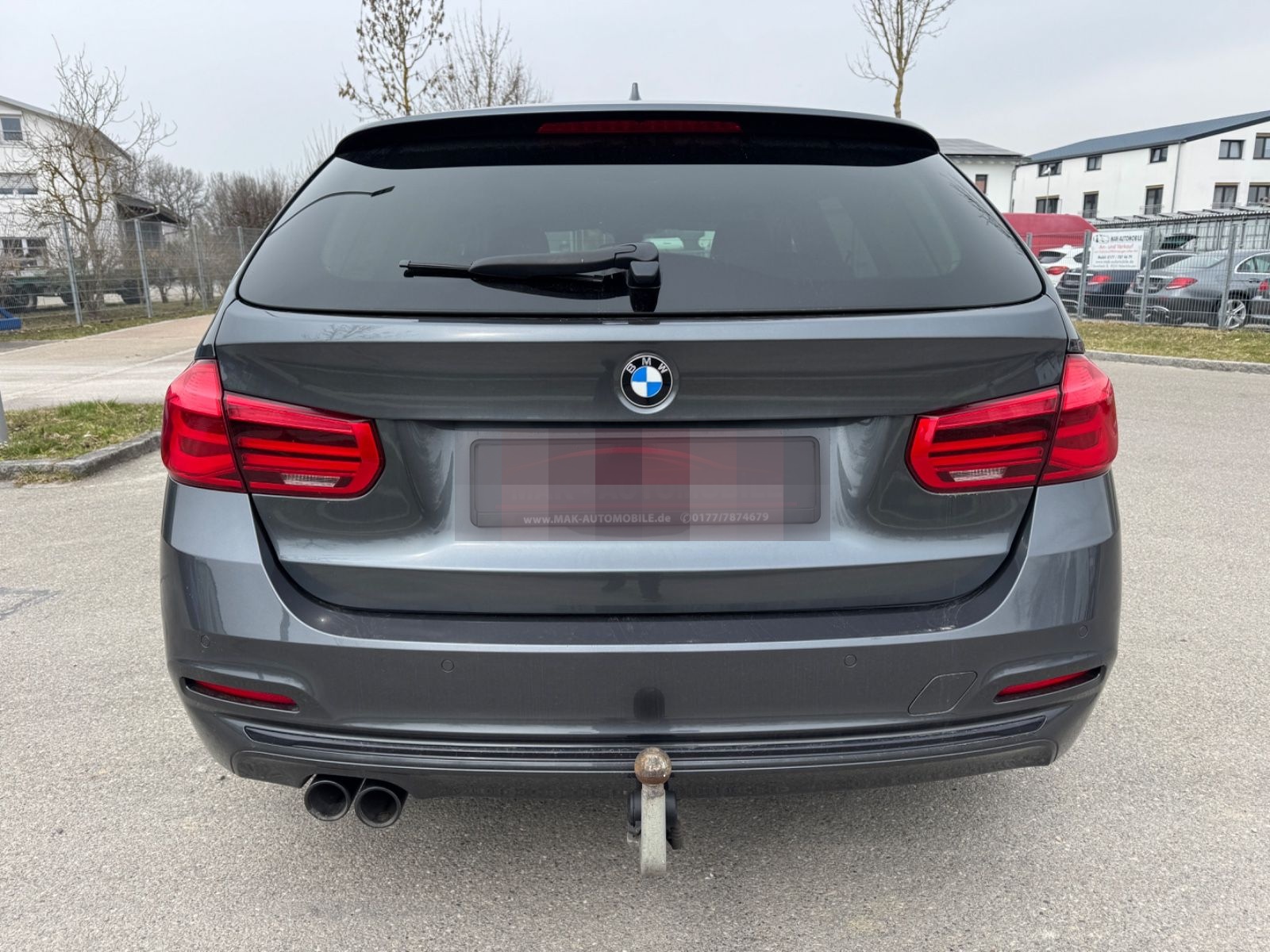 BMW 320d Touring Aut Sport Line ACC AHK Navi LED Spu foto 4