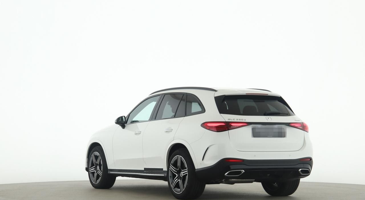 Mercedes-Benz GLC 220 d 4M AMG Digital Light Night MBUX Pano foto 5
