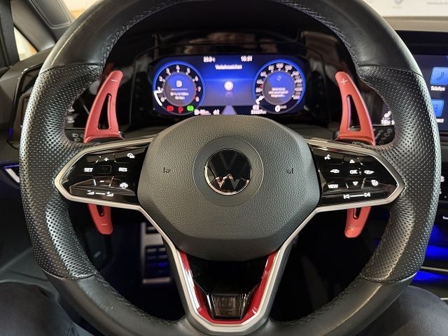 Volkswagen Golf VIII GTI Black Style 2.0 TSI DSG foto 13