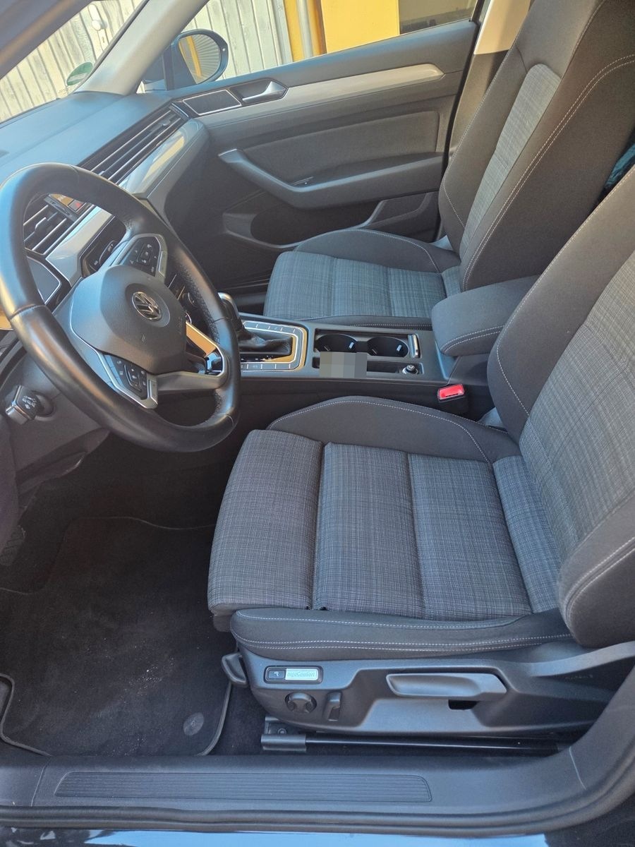 Volkswagen Passat 2.0 TDI SCR DSG Business Business foto 4
