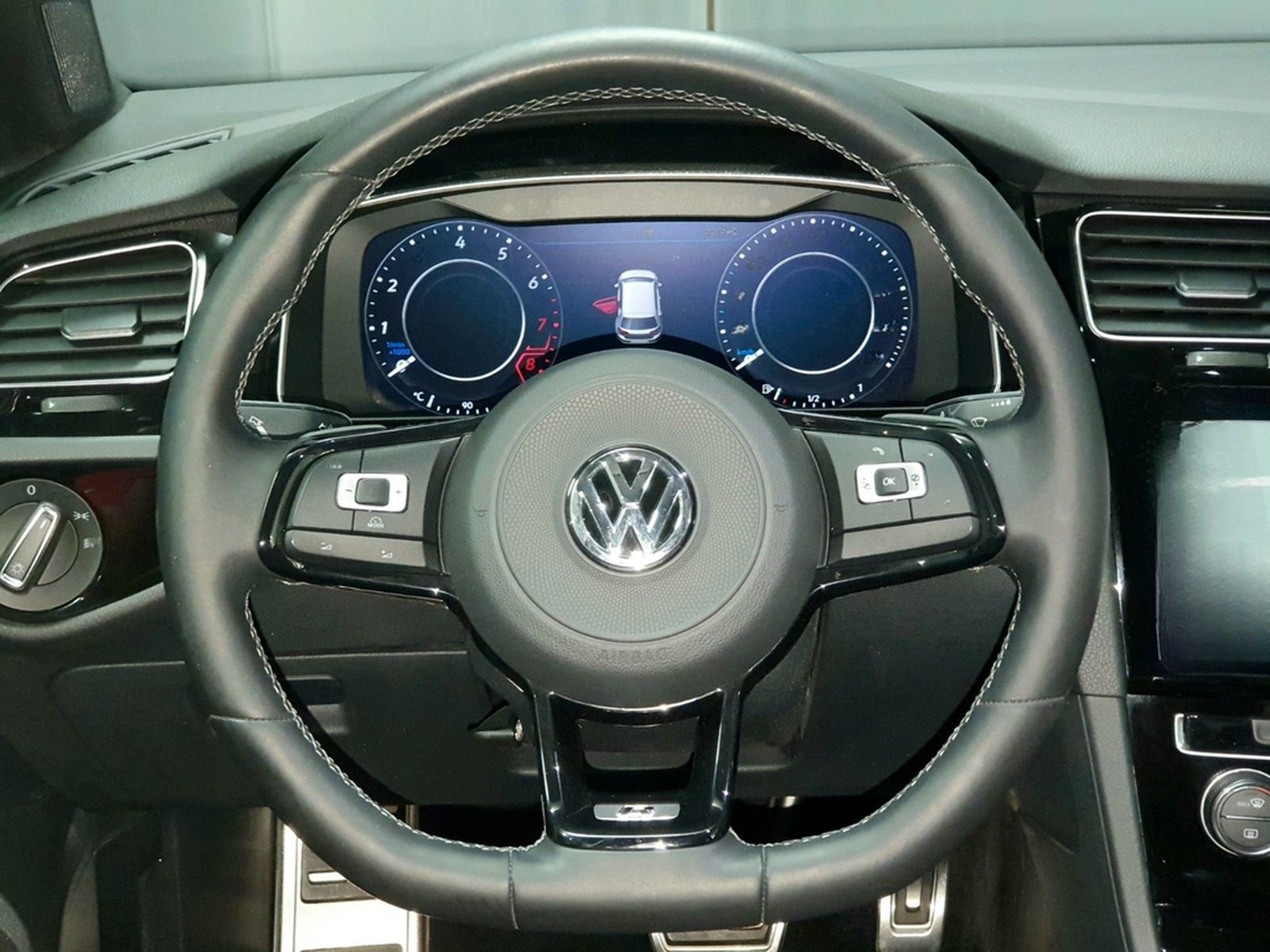 Volkswagen Golf R 2.0 TSI DSG 4MOTION ohne OPF foto 13