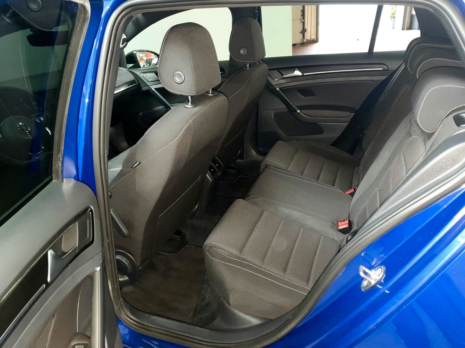Volkswagen Golf R 2.0 TSI DSG 4MOTION ohne OPF foto 9