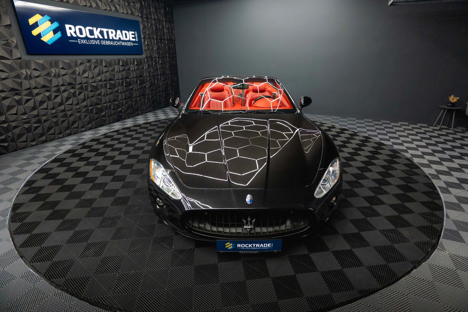 Maserati GranCabrio Sport 4.7 V8 Ferrari Unfallfrei BOSE foto 5