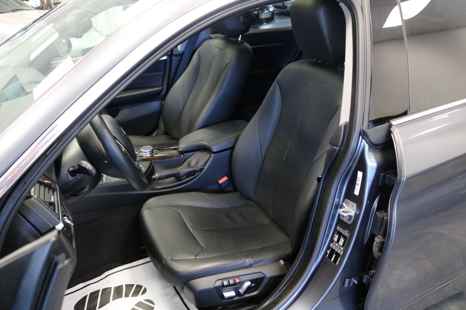 BMW 420 d Gran Coupe Luxury Line/HEAD-UP/PANO/LEDER foto 16
