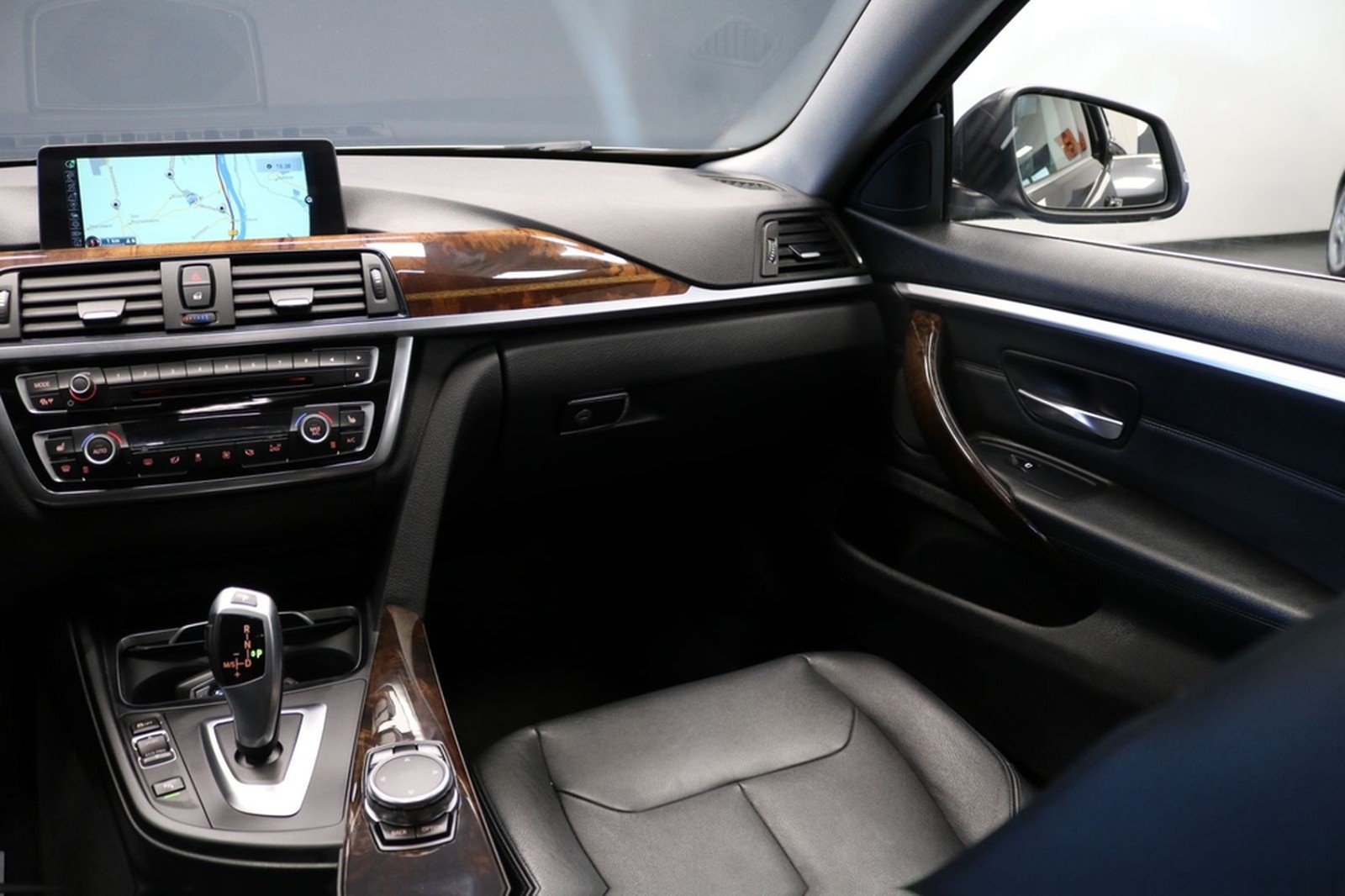 BMW 420 d Gran Coupe Luxury Line/HEAD-UP/PANO/LEDER foto 29
