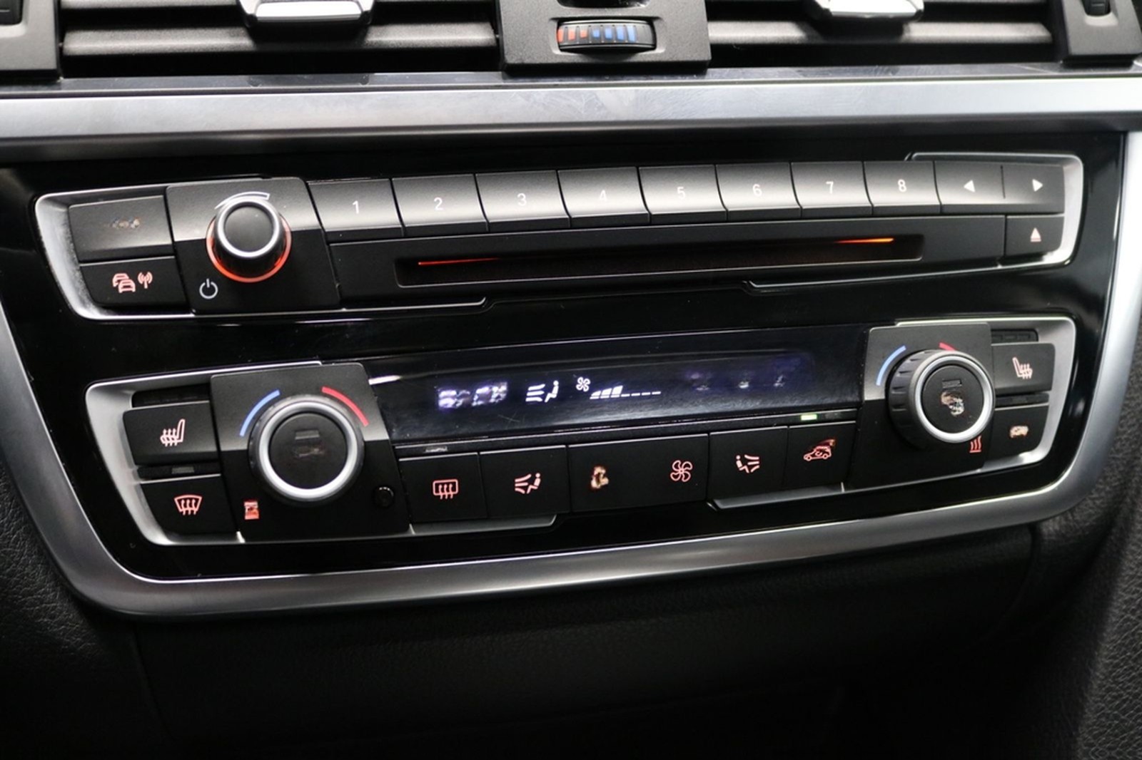 BMW 420 d Gran Coupe Luxury Line/HEAD-UP/PANO/LEDER foto 35