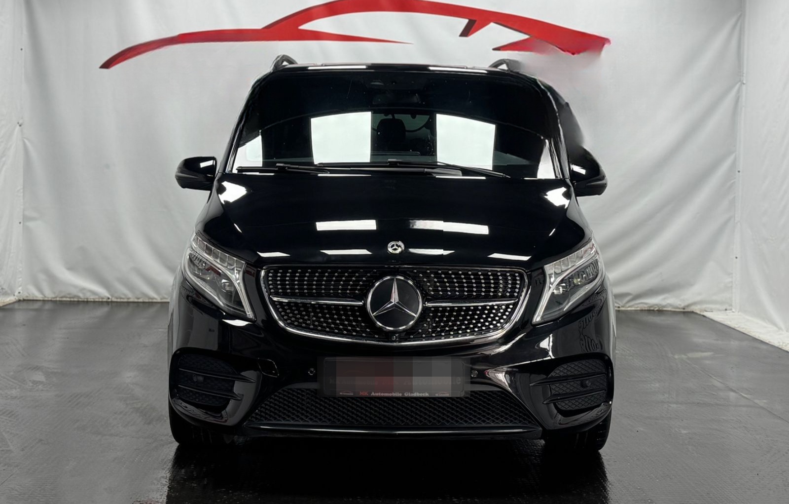 Mercedes-Benz V 300*4matic*AMG*LANG*AIRMATIC*LEDER foto 2
