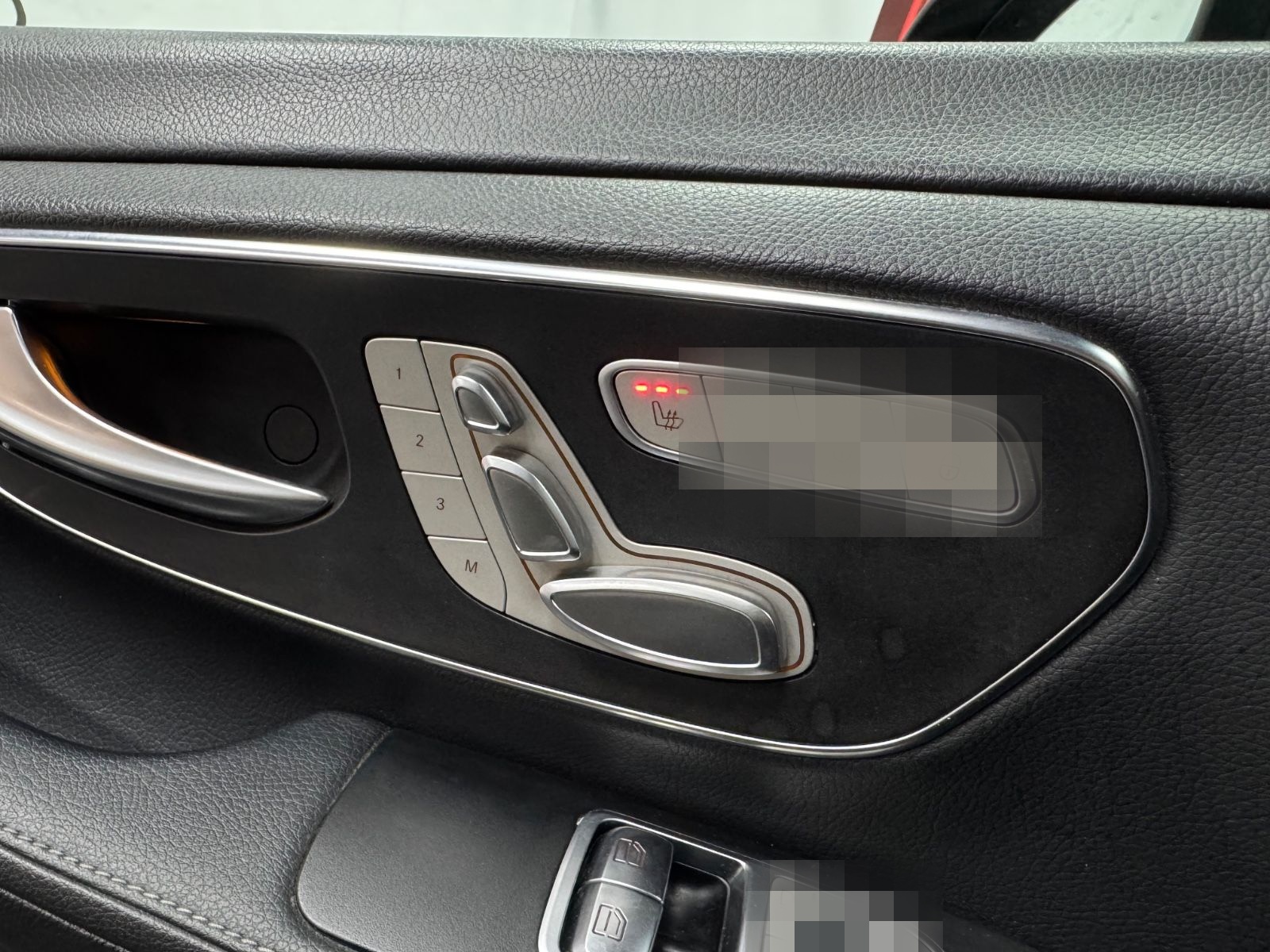 Mercedes-Benz V 300*4matic*AMG*LANG*AIRMATIC*LEDER foto 16