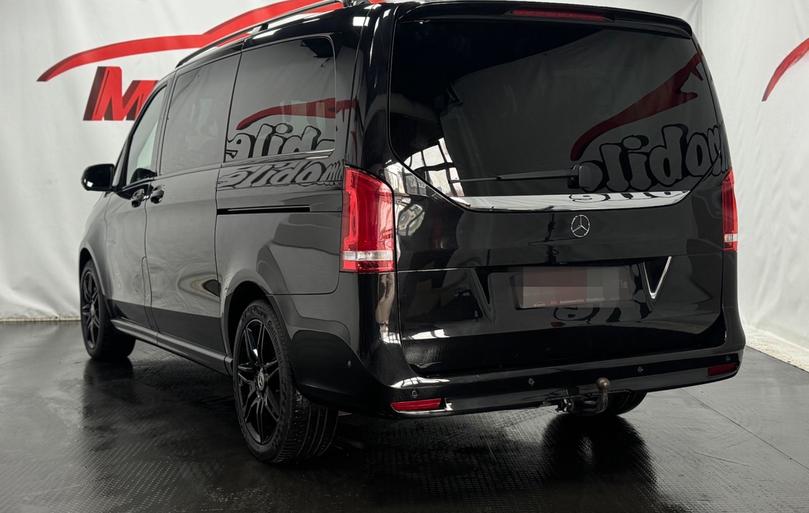 Mercedes-Benz V 300*4matic*AMG*LANG*AIRMATIC*LEDER foto 6
