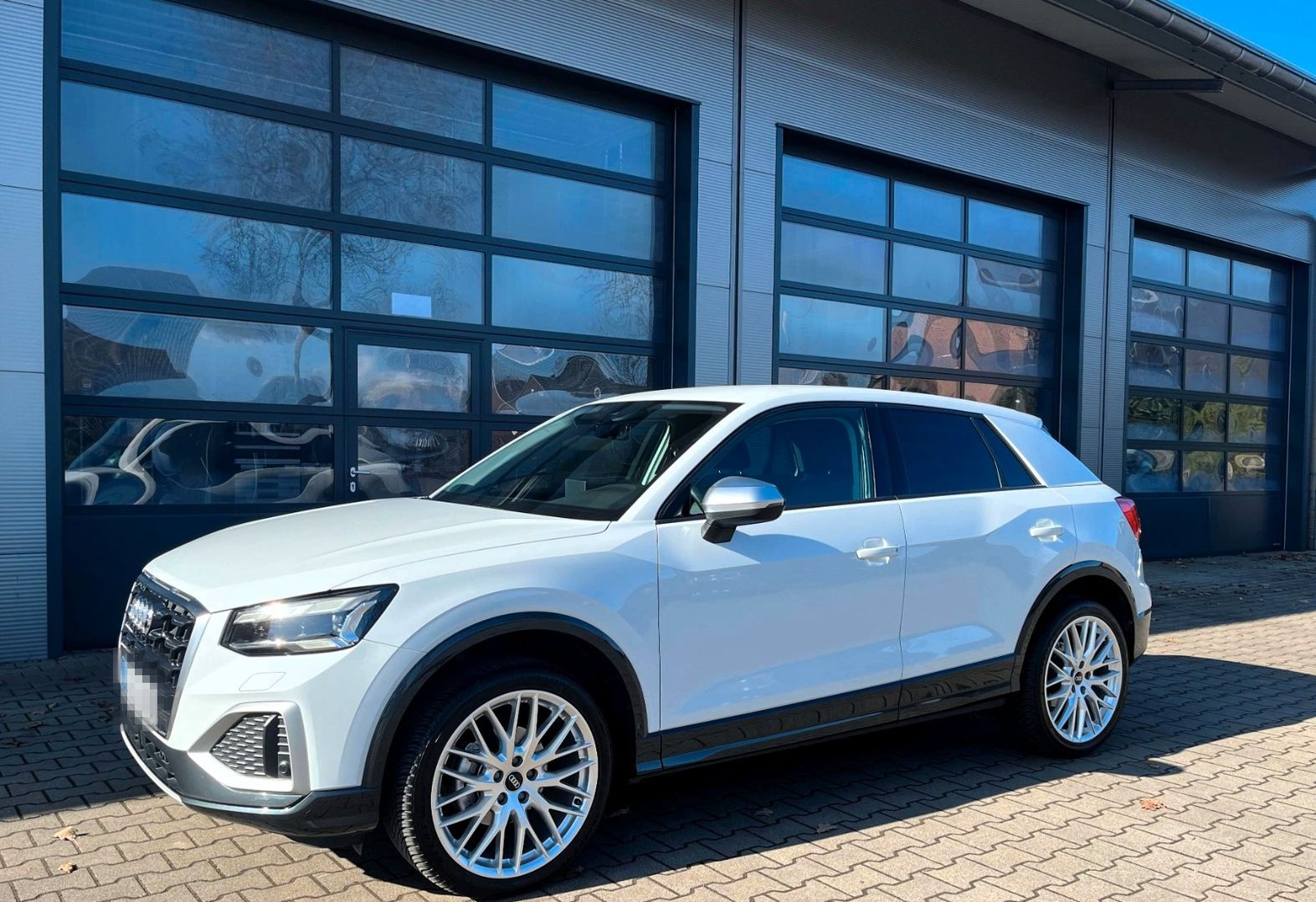 Audi Q2 35TFSI S Tronic, Matrix, Kamera, Navi,19 Zoll