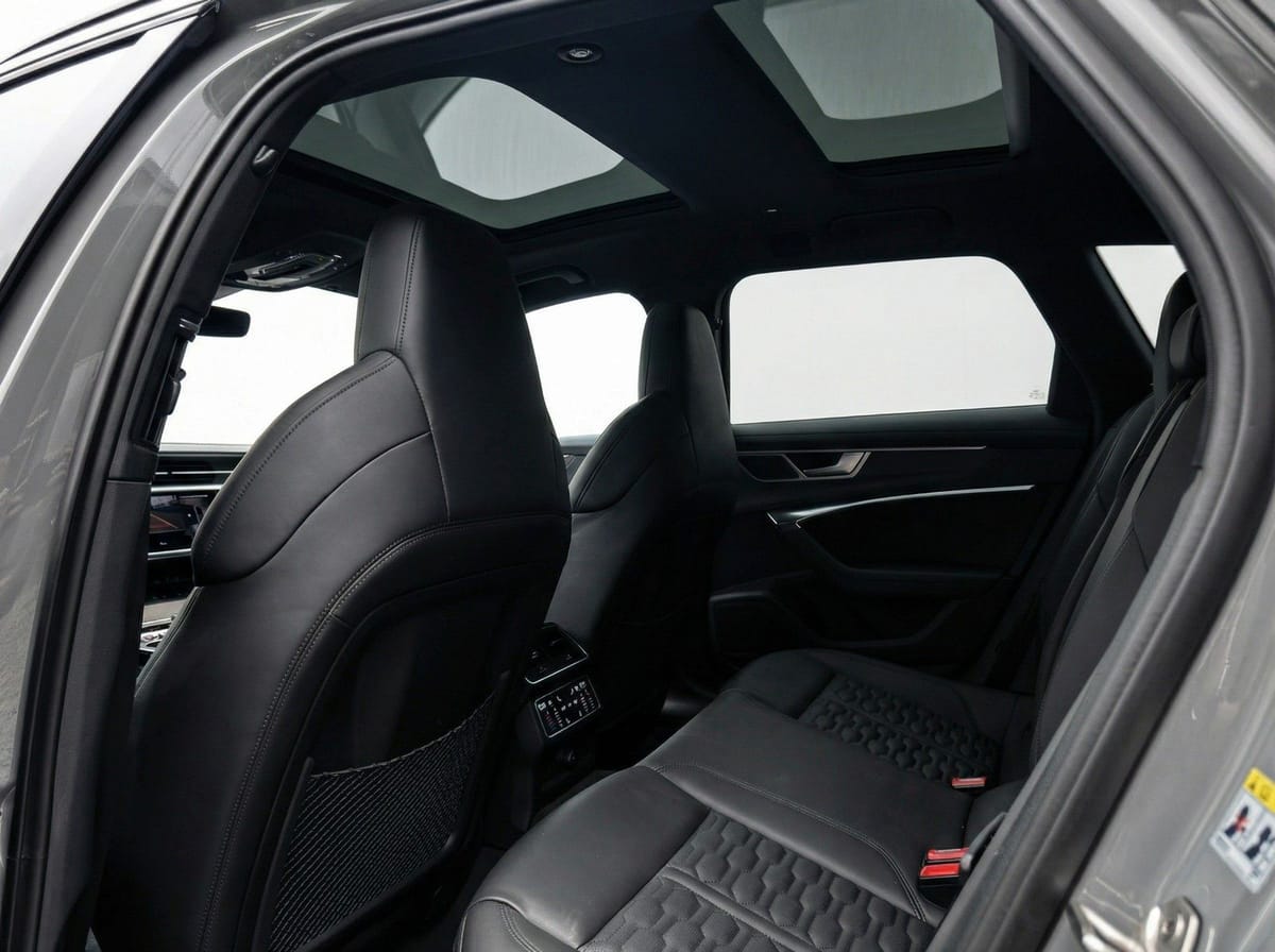 Audi LCE RS6  Avant 4.0 TFSI quattro / 1010PS/ Carbon foto 24