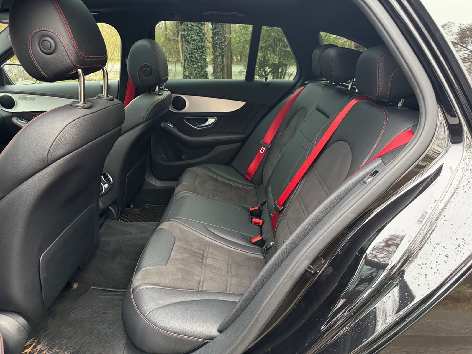 Mercedes-Benz C 43 AMG Super Optik rote Gurte Pano foto 13