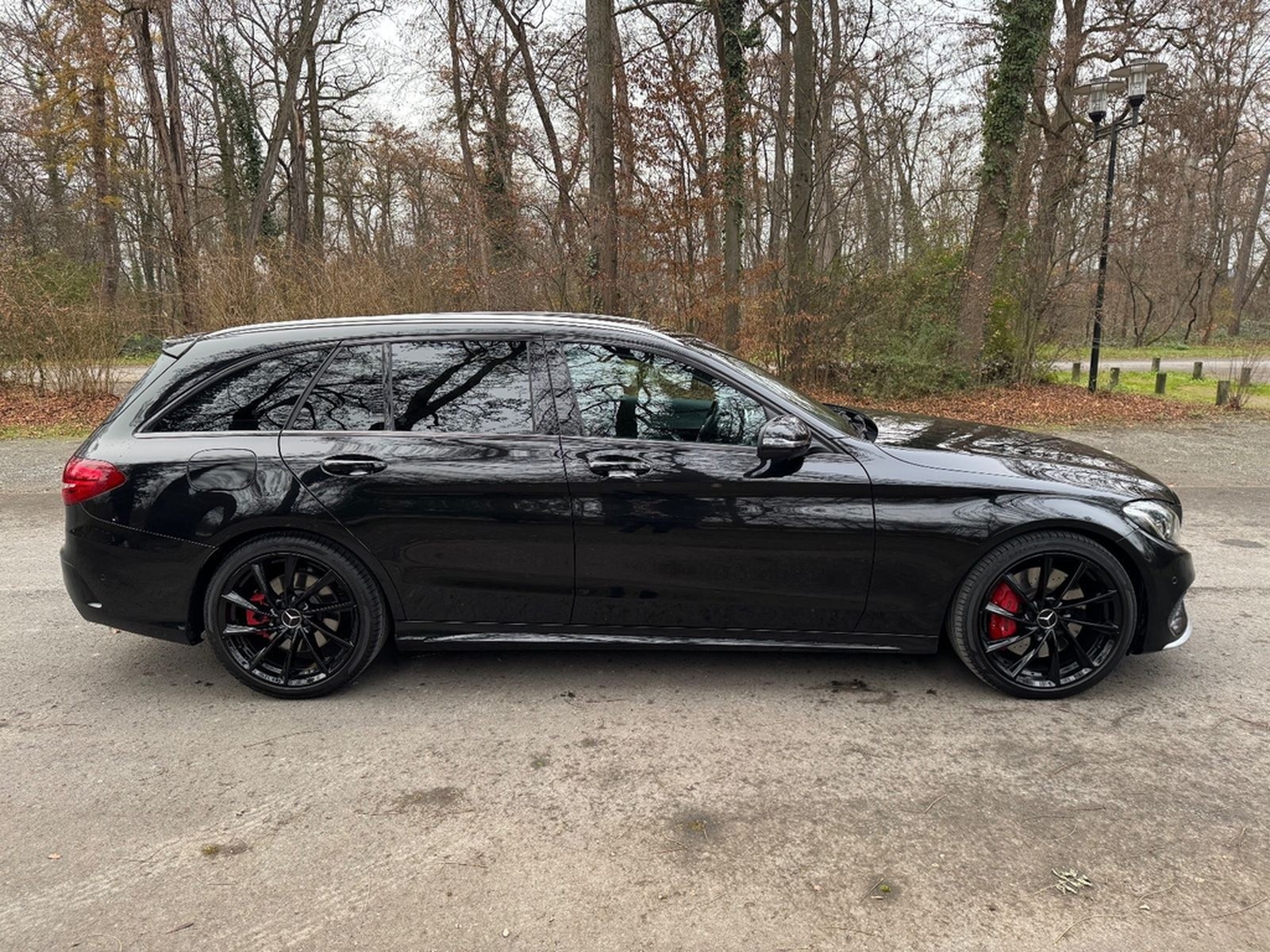 Mercedes-Benz C 43 AMG Super Optik rote Gurte Pano foto 6