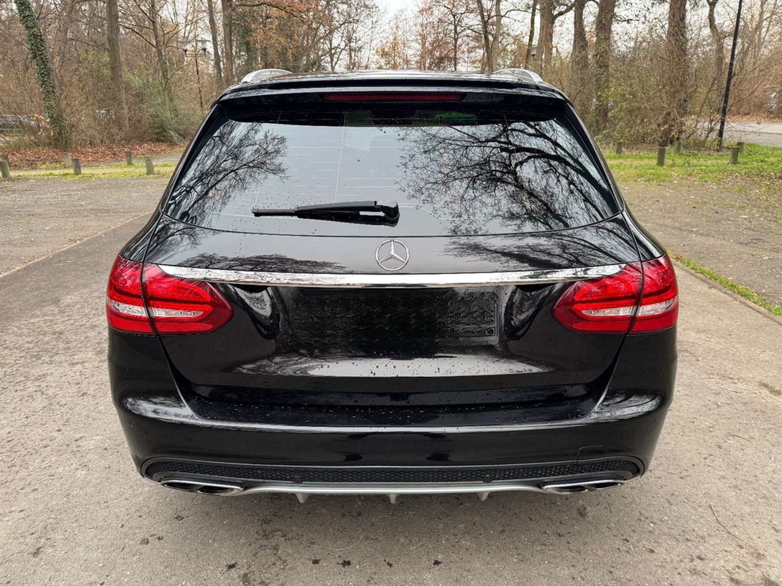 Mercedes-Benz C 43 AMG Super Optik rote Gurte Pano foto 8