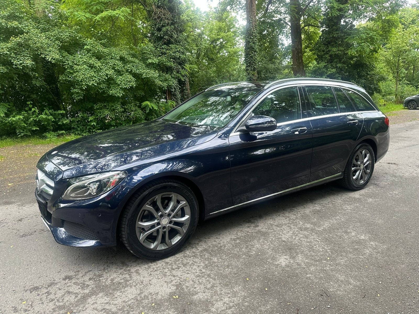 Mercedes-Benz C 200 T CGI Avantgarde Automatik Pano Navi foto 2