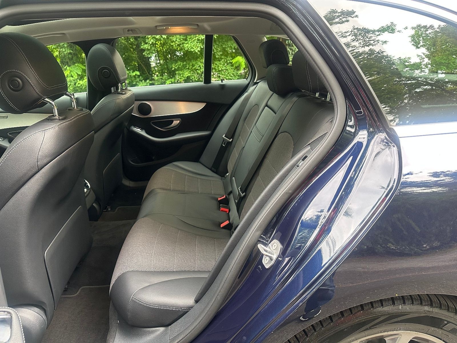 Mercedes-Benz C 200 T CGI Avantgarde Automatik Pano Navi foto 13