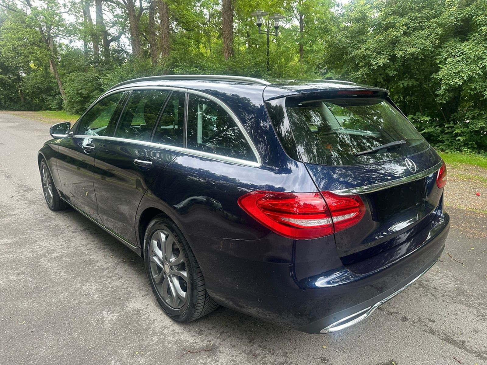 Mercedes-Benz C 200 T CGI Avantgarde Automatik Pano Navi foto 9