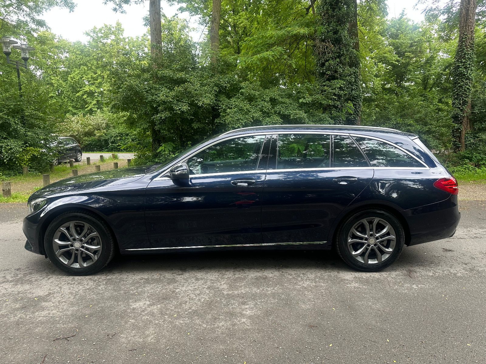 Mercedes-Benz C 200 T CGI Avantgarde Automatik Pano Navi foto 10