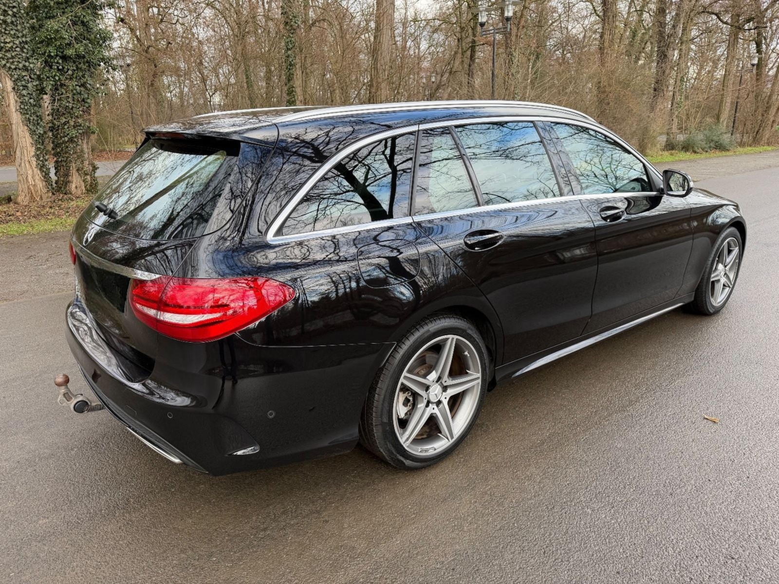 Mercedes-Benz C 200 T CGI AMG Line Automatik wenig km foto 7