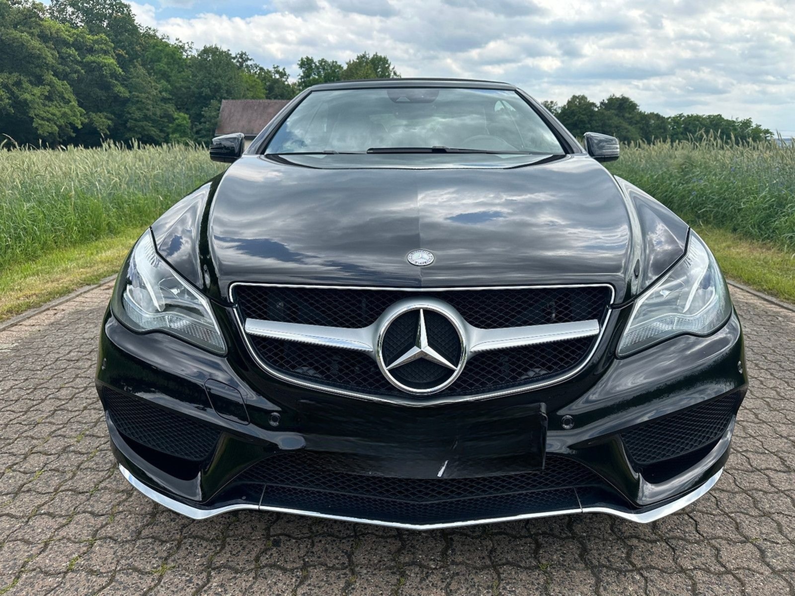 Mercedes-Benz E 250 Cabrio AMG-Line rote Gurte orig.61tkm foto 5