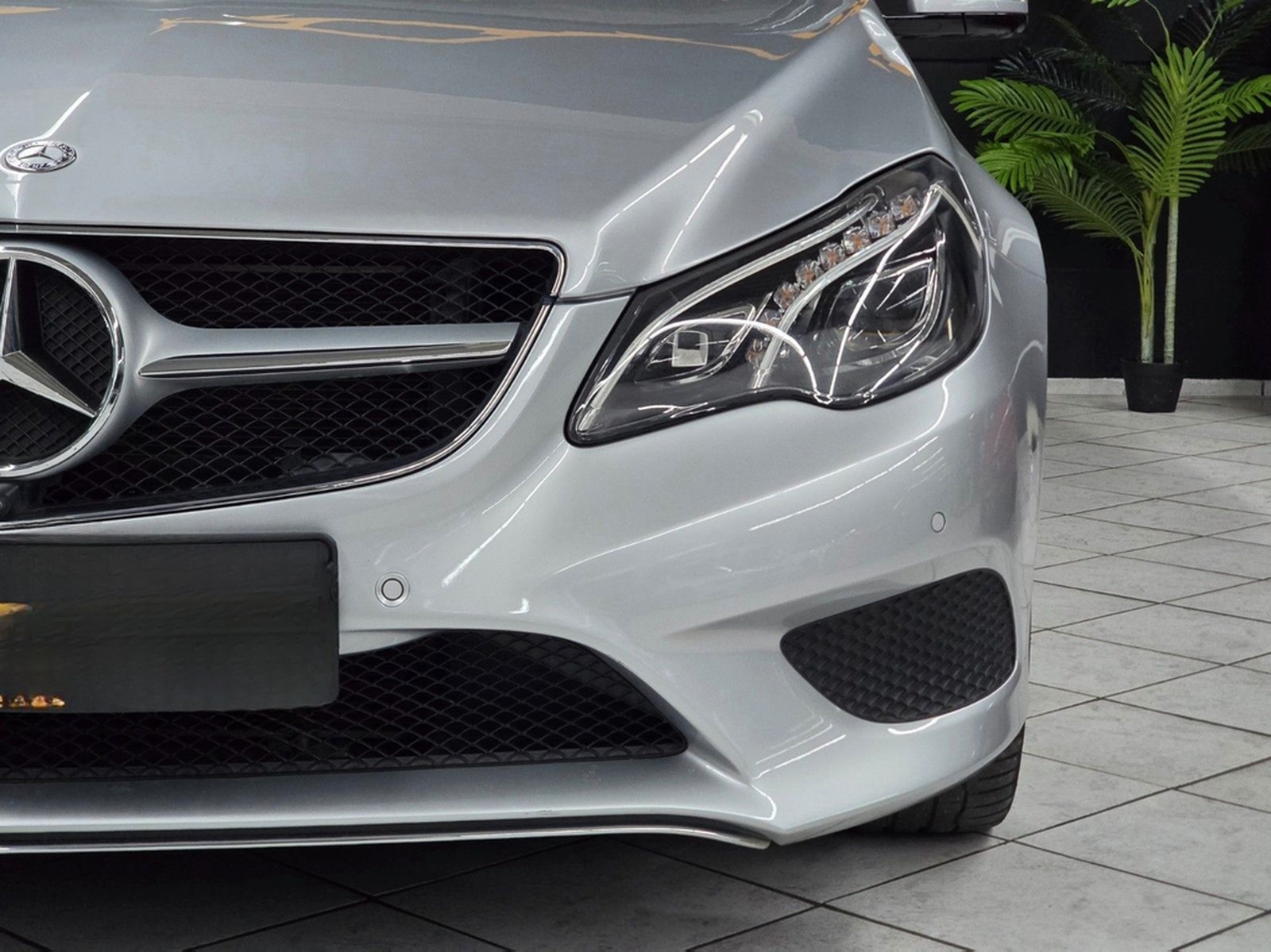 Mercedes-Benz E 350 Coupe 4Matic*PANO*ILS*2.HD*RFK*117TKM*NAVI foto 11