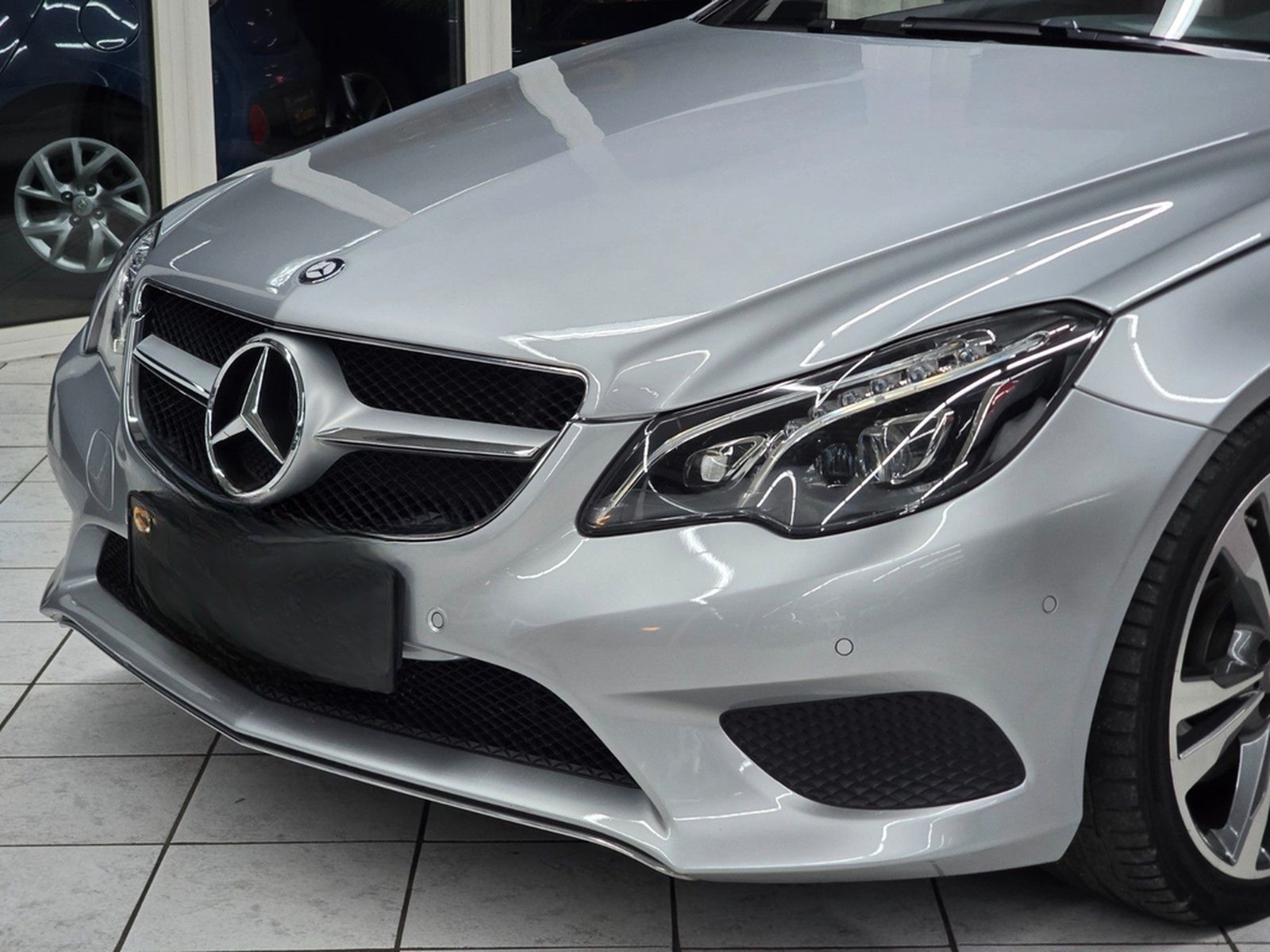 Mercedes-Benz E 350 Coupe 4Matic*PANO*ILS*2.HD*RFK*117TKM*NAVI foto 12