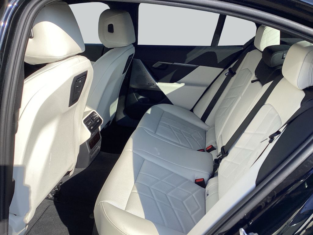 BMW 520d xDrive Aut. *LHZ*Sportpaket* foto 13