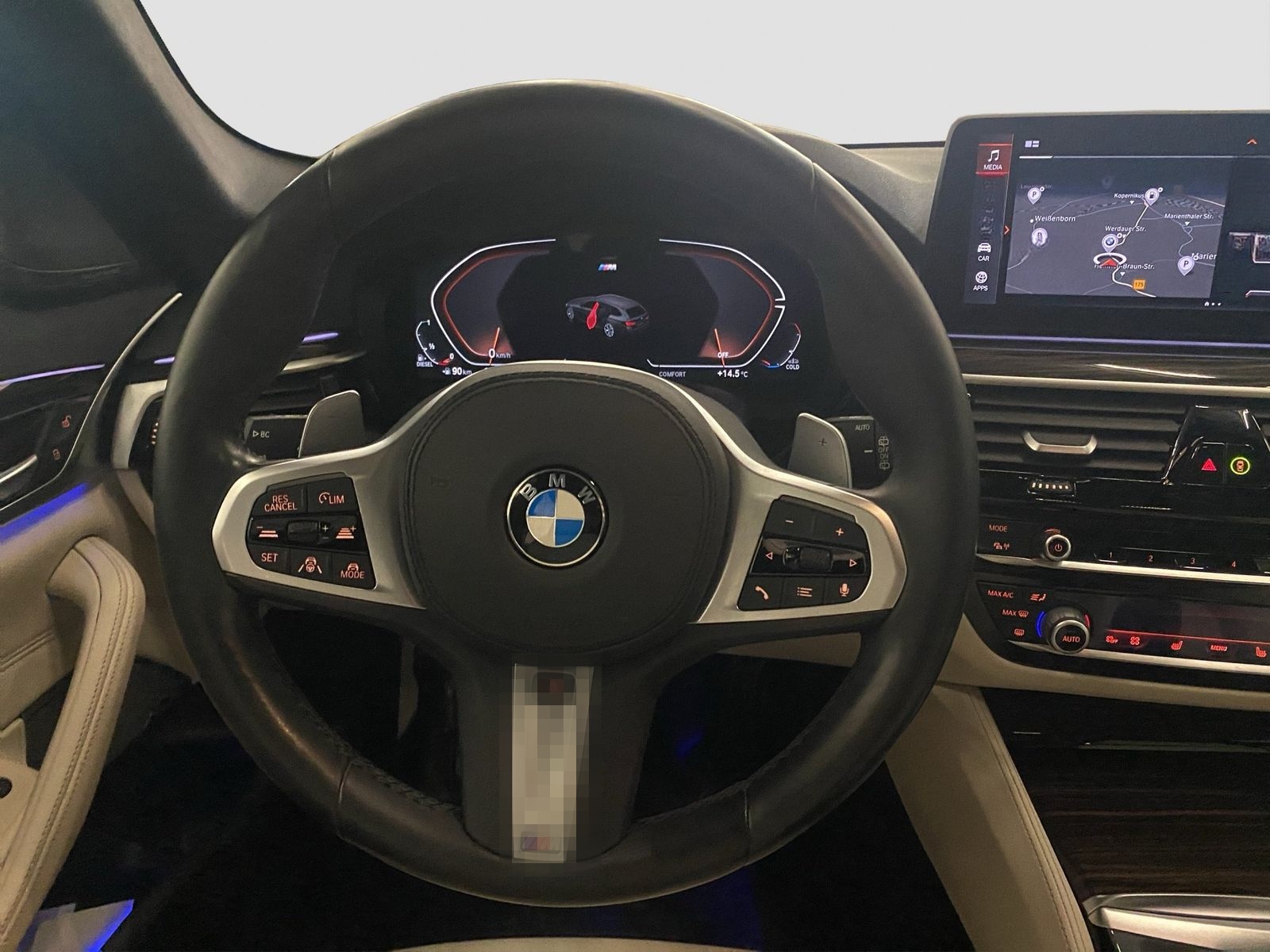 BMW 530d Touring ///M-Sport ACC Laser PanoSD AHK foto 12