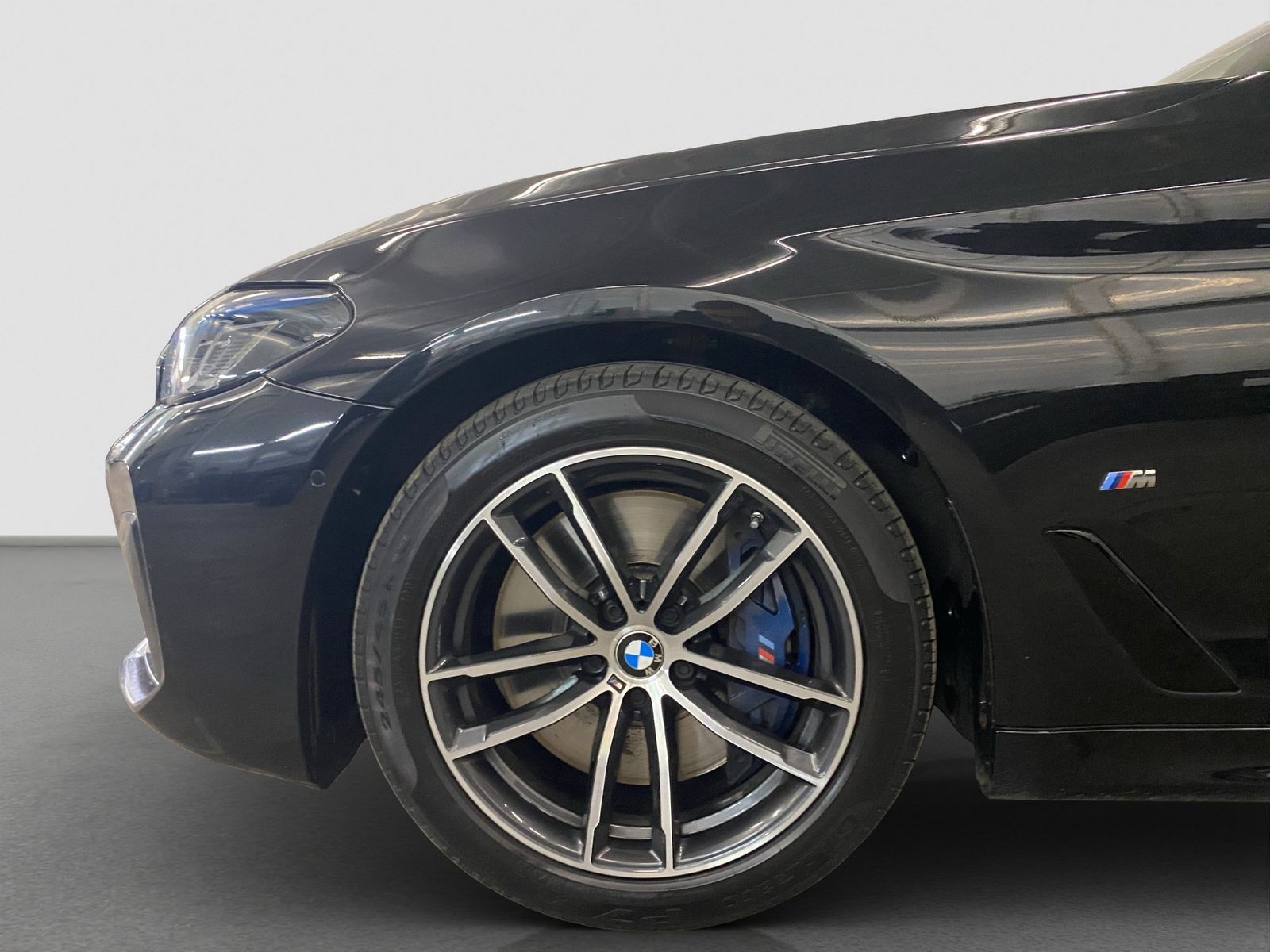 BMW 530d Touring ///M-Sport ACC Laser PanoSD AHK foto 16