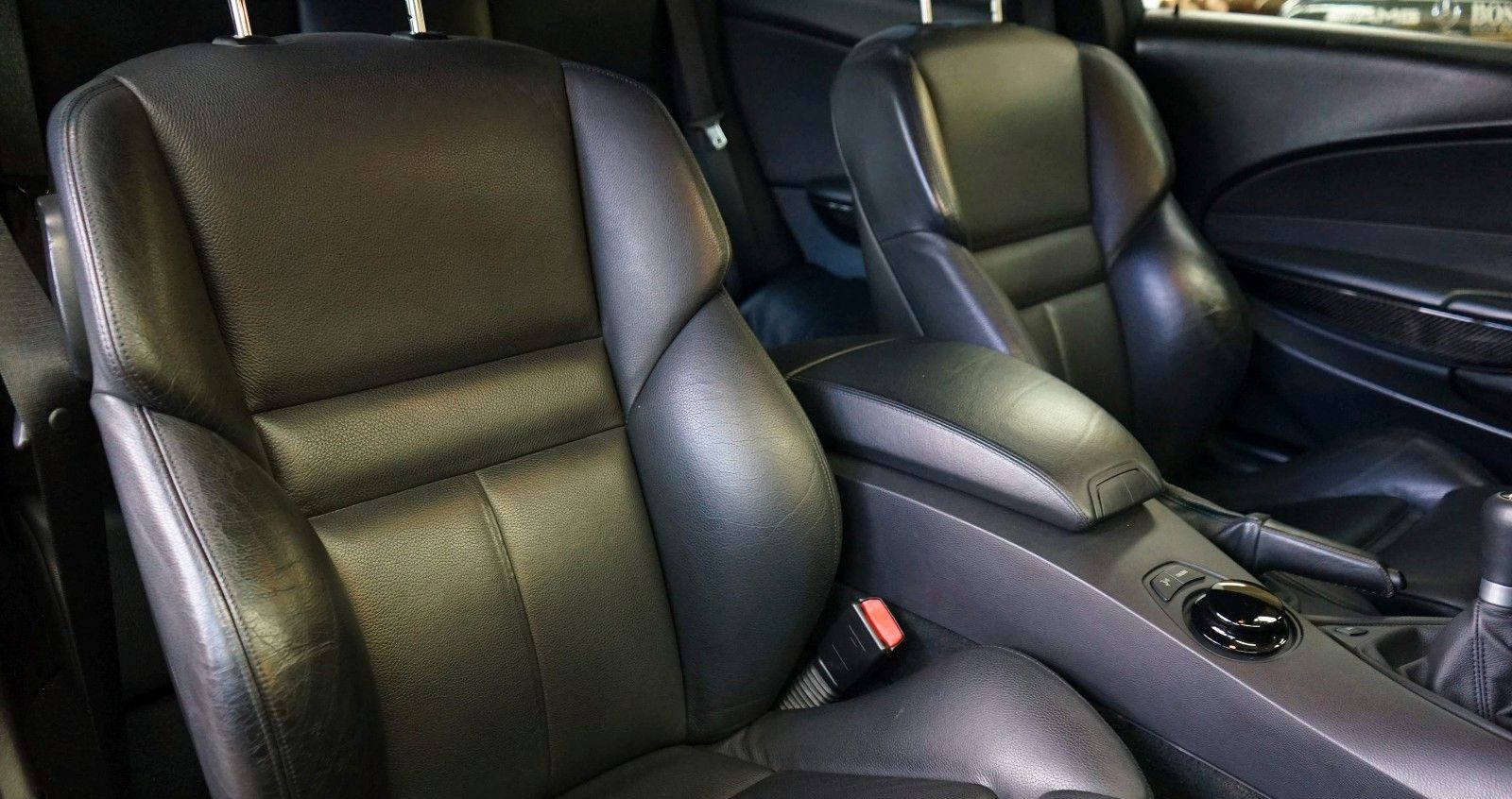 BMW M6 Coupé E63 als Handschalter mit Head Up foto 13