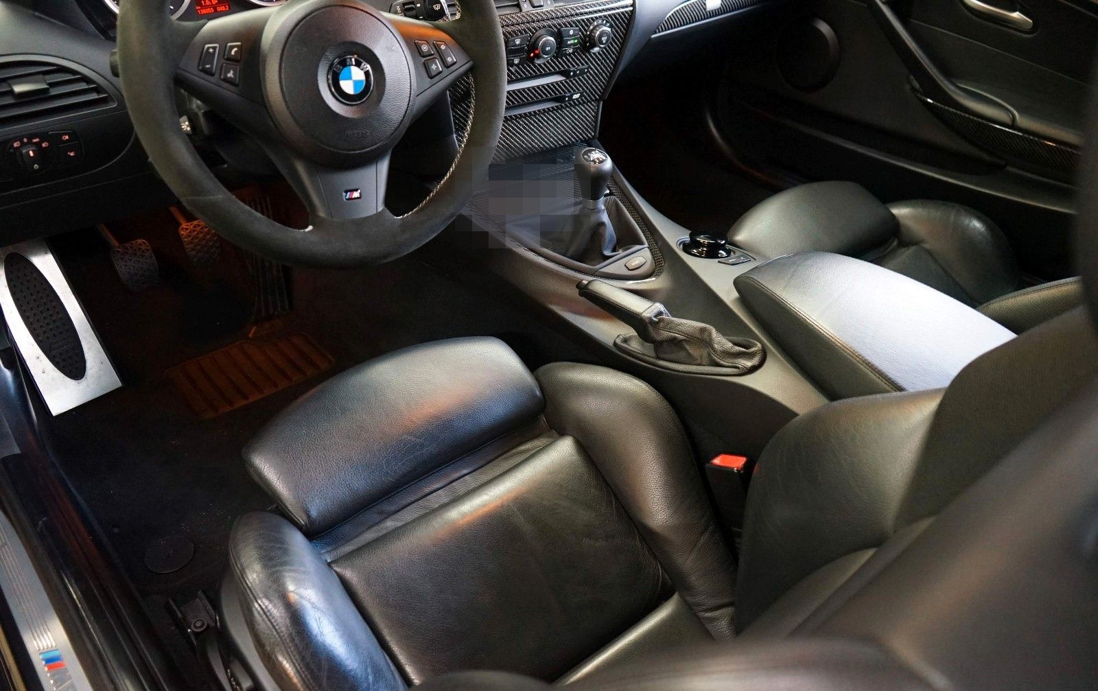 BMW M6 Coupé E63 als Handschalter mit Head Up foto 14