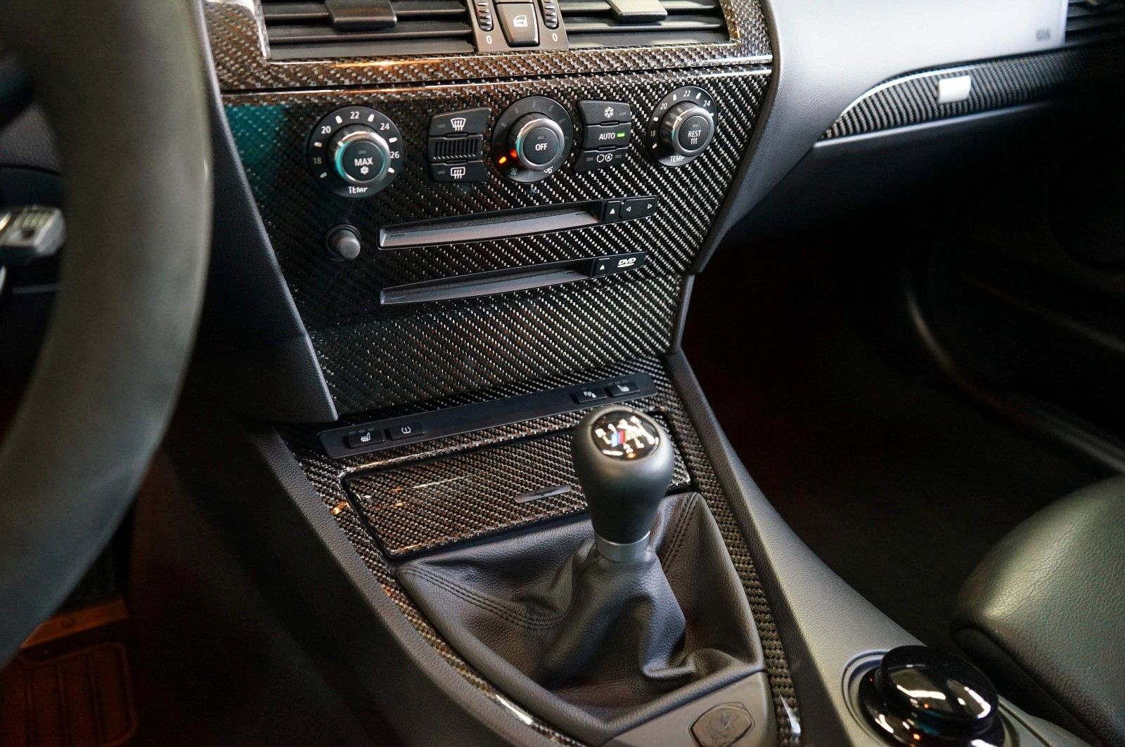 BMW M6 Coupé E63 als Handschalter mit Head Up foto 15