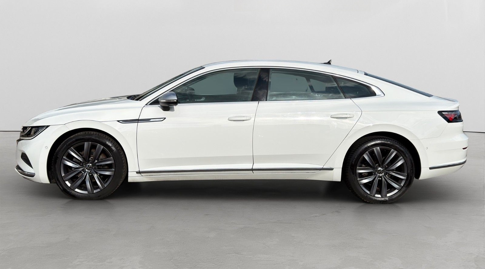 Volkswagen Arteon Lim Elegance/MASSGE/LEDER/MEMORY/360°/ foto 4