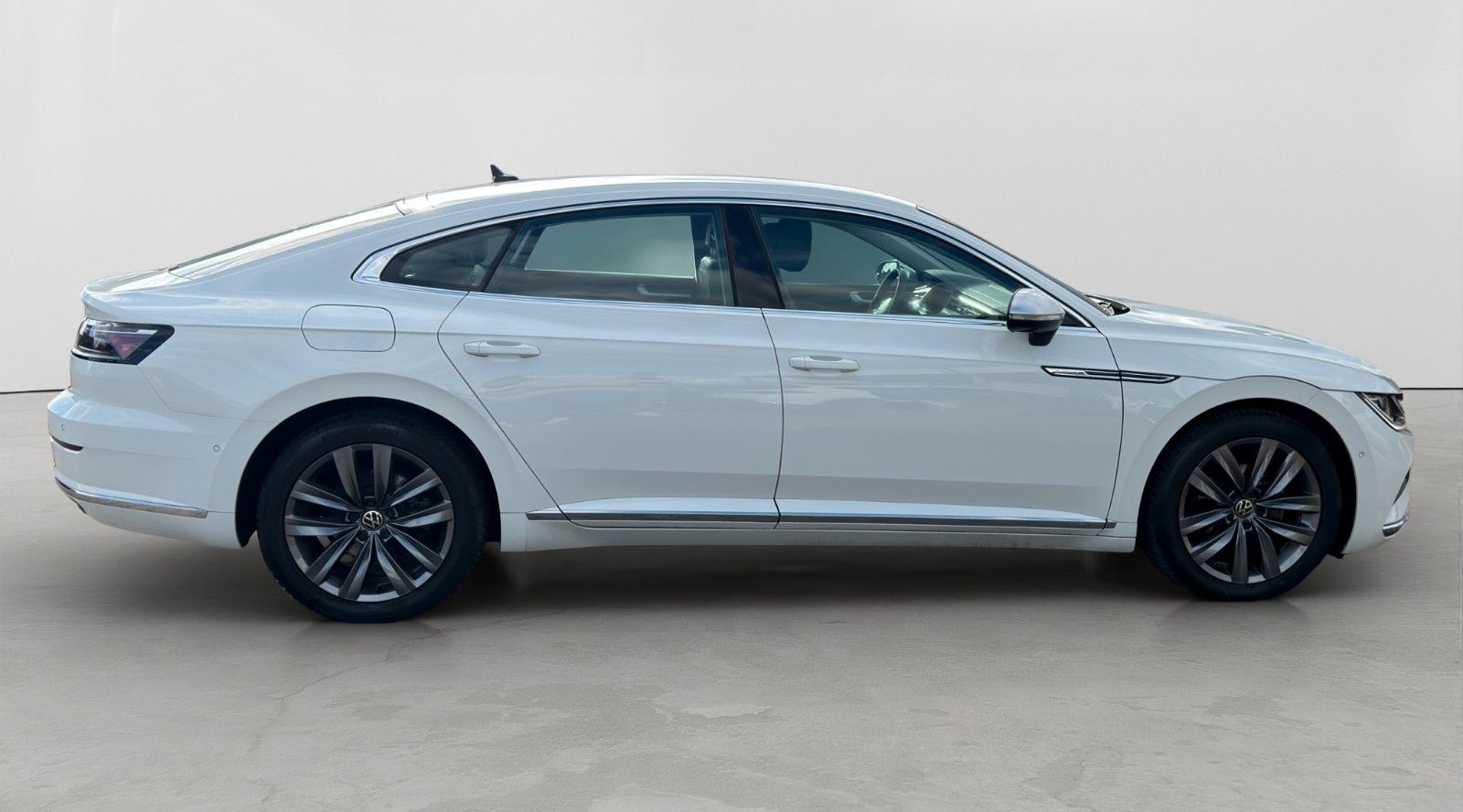 Volkswagen Arteon Lim Elegance/MASSGE/LEDER/MEMORY/360°/ foto 8